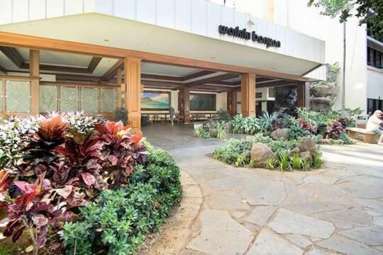 Deluxe Panoramic Mountain View Condo - 37Th Floor, Free Parking & Wifi Condo Honolulu Eksteriør bilde