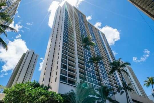 Deluxe Panoramic Mountain View Condo - 37Th Floor, Free Parking & Wifi Condo Honolulu Eksteriør bilde